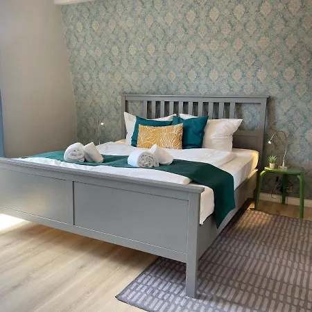 Nige-ooge-6 쿡스하펜